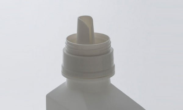 B2C ランドリーボトル 700ml ホワイト