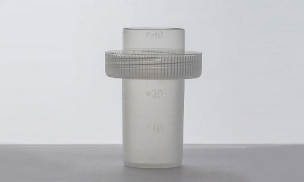 B2C ランドリーボトル 700ml ホワイト