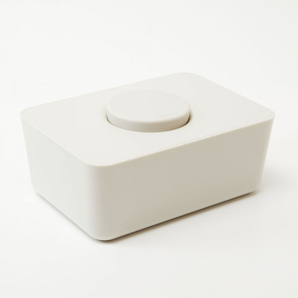 B2C Wet Tissue Holder
