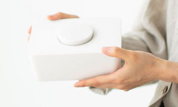 B2C Wet Tissue Holder
