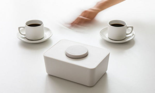 B2C Wet Tissue Holder