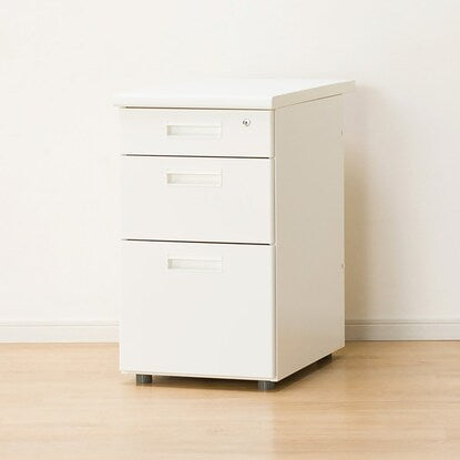 Side desk (3 shelves GD-01 WH)