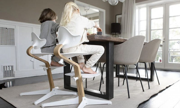 Nomi Chair, Natural, White