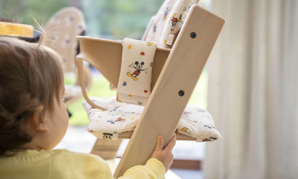 TRIPP TRAPP Classic Cushion with Water-Repellent Finish, Mickey Celebration