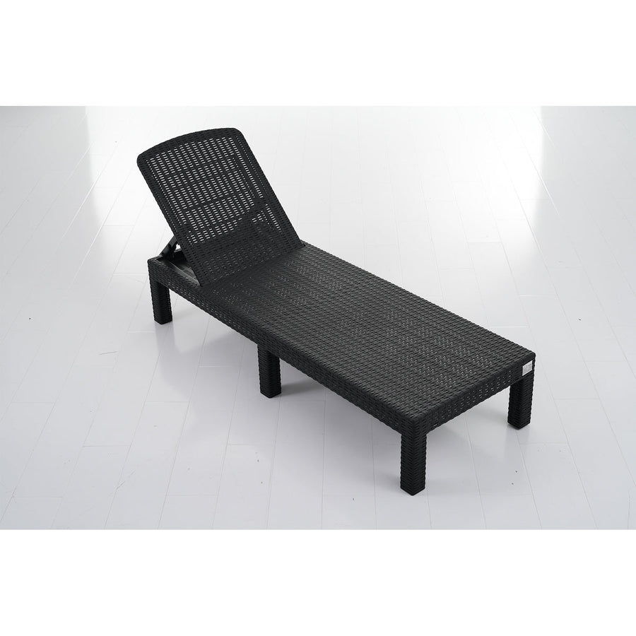 Outdoor 4-level adjustable garden chair