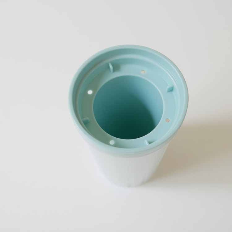 Crushed Ice Maker Light Blue