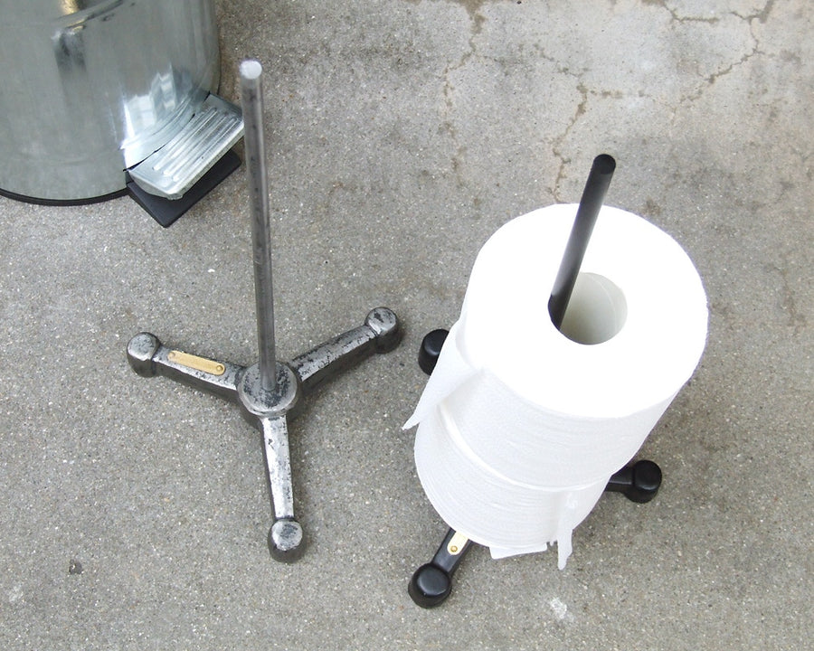 TOILET PAPER HOLDER