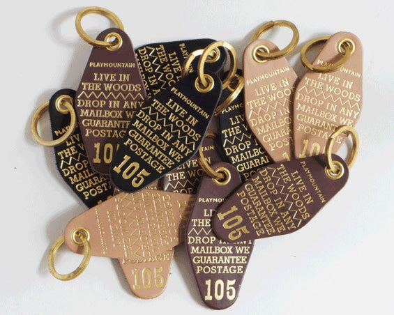 Live In The Woods Key Holder レザーキーホルダー