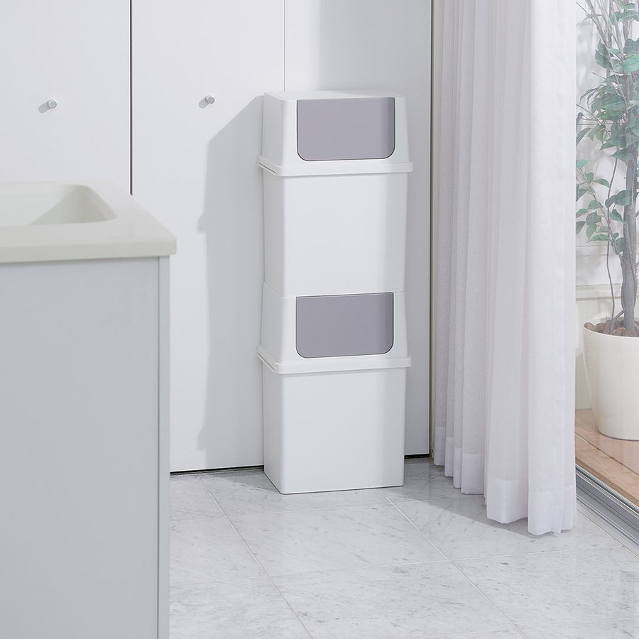 Front Open Trash Bin 17 Wide