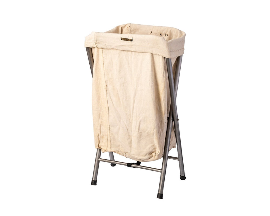 VINTAGE FOLDING LAUNDRY HAMPER