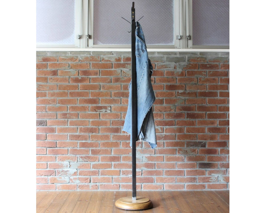 CHRYSTIE COAT HANGER