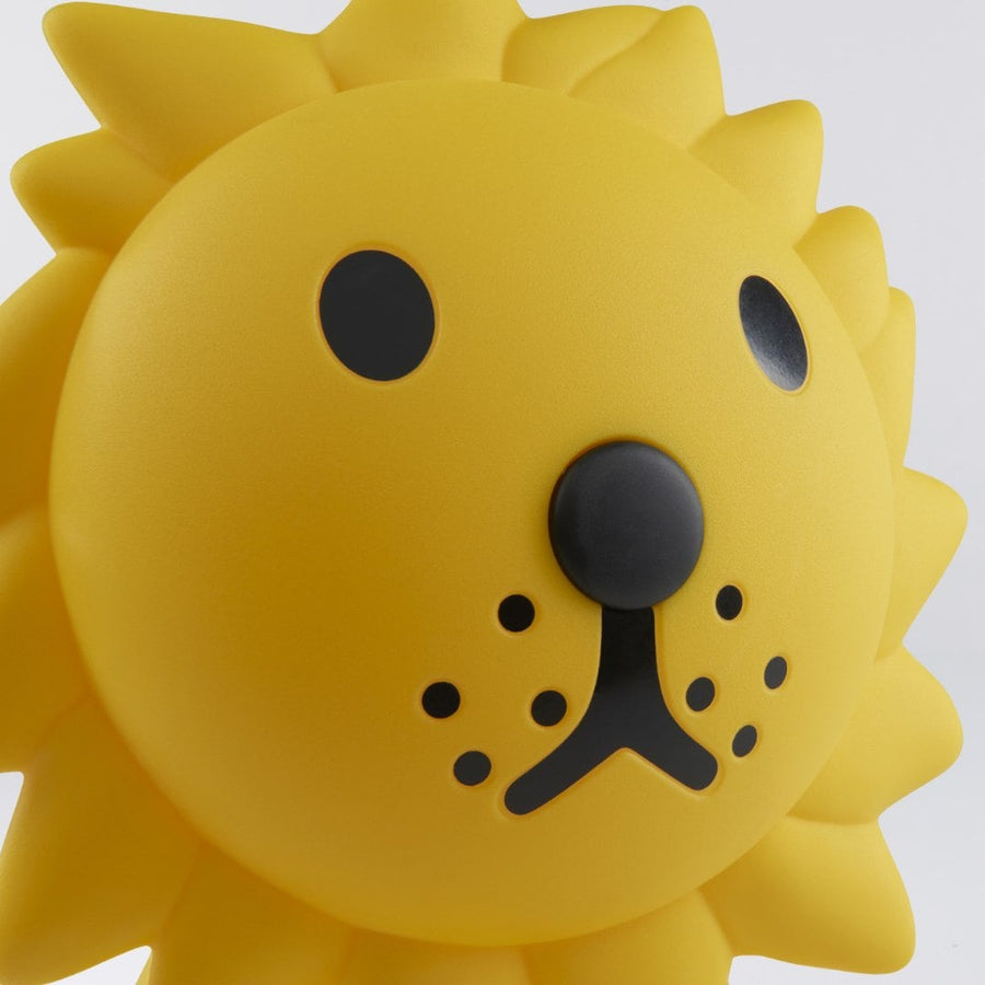 Star Light Lion