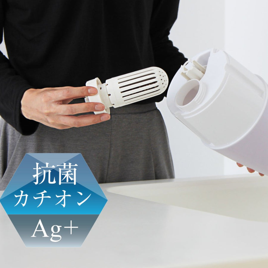 Sablier, a top-fill ultrasonic humidifier with double antibacterial technology that humidifies with beautiful mist, in white