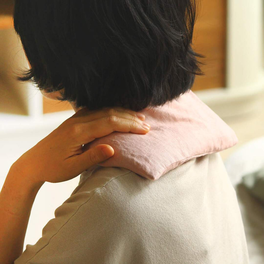 Wheat hot/cool eye pillow, washed linen
