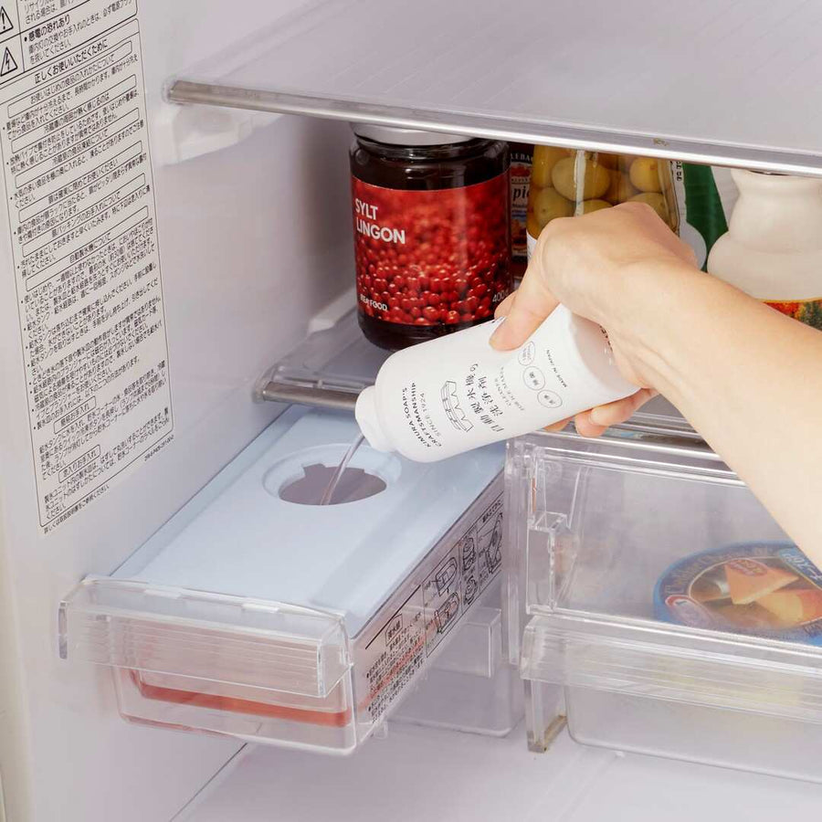 Automatic ice maker cleaning agent