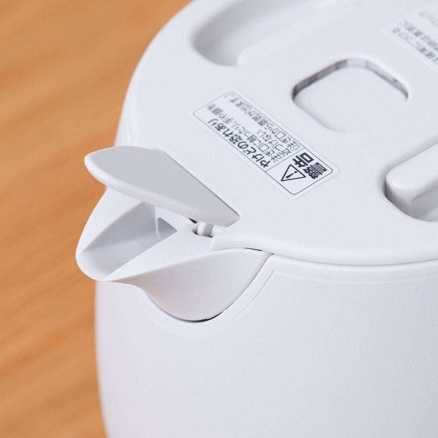 電気ケトル 0.8L