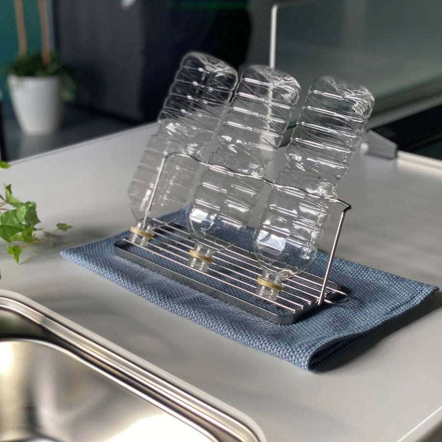 bws SELECTION Clean Living Jug Bottle Stand