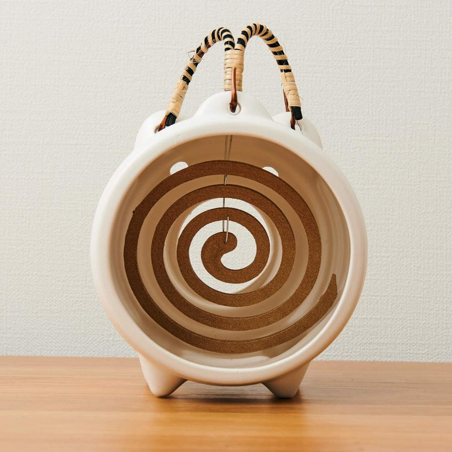 蚊やりブタ