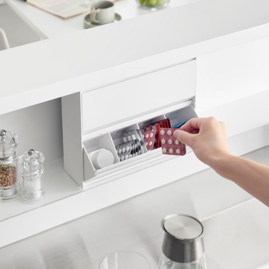 Tower Magnetic Medicine &amp; Supplement Storage Case