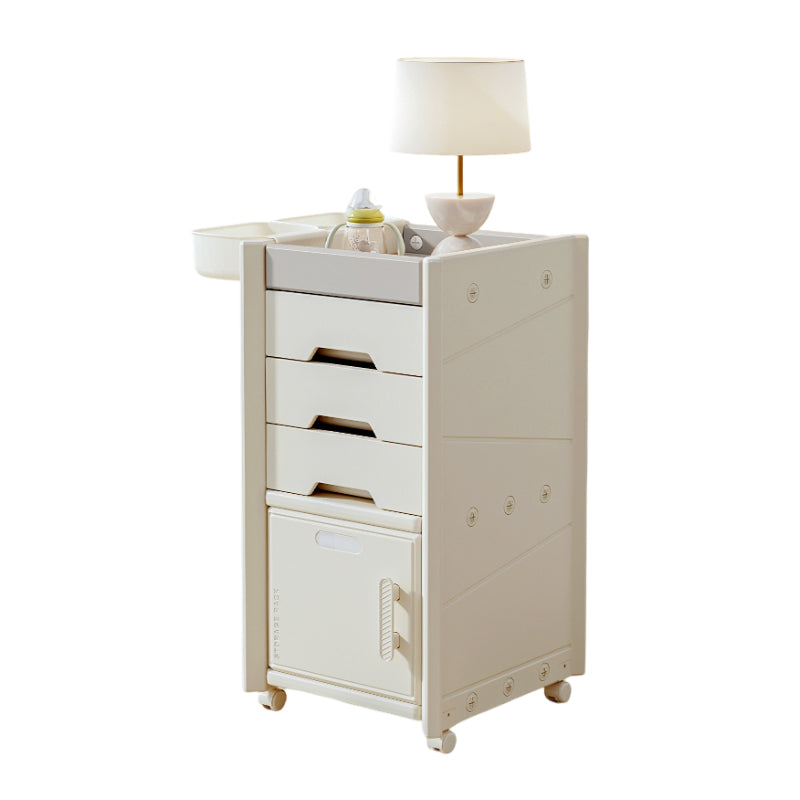 Side table with castors