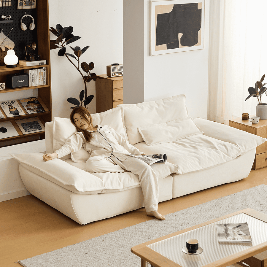 Scandinavian style wide cushion sofa
