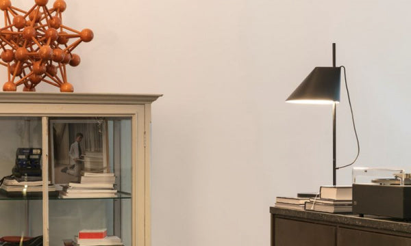 Yuh Table Lamp, Brass, LED, 27K, Black