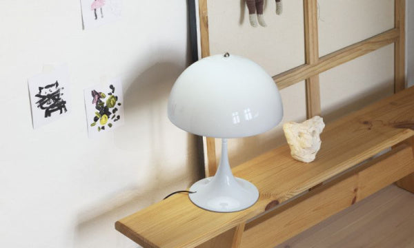 Panthella Table 250 オパールペールブルー