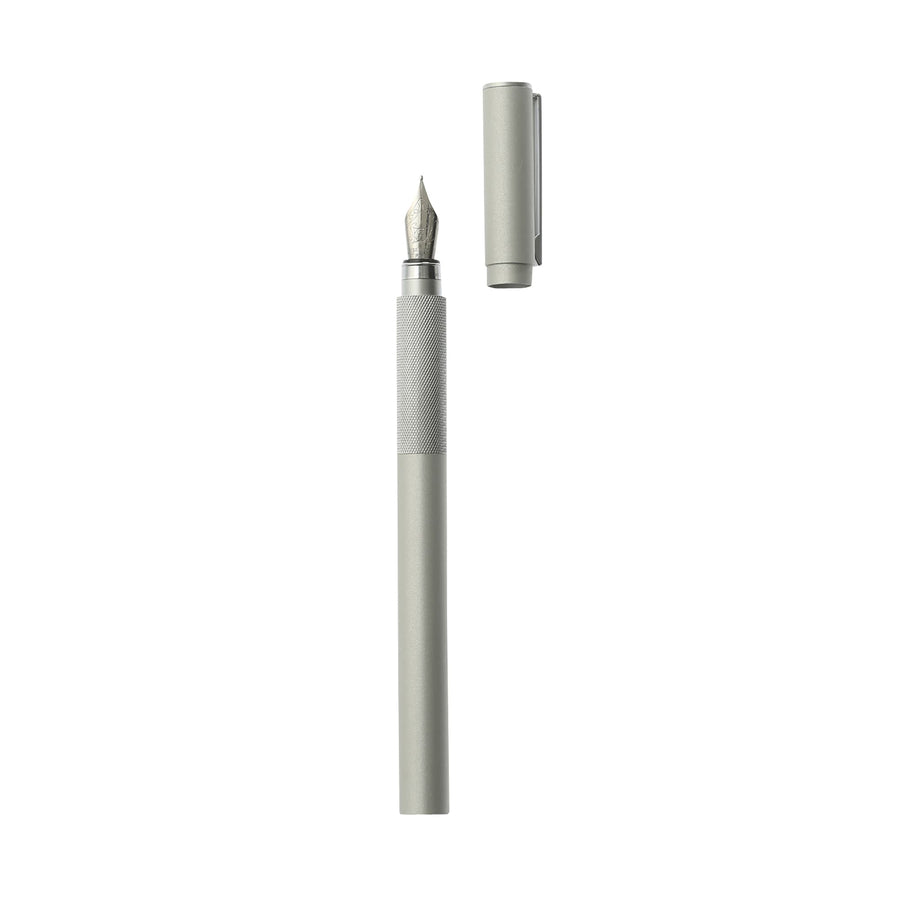 Aluminum round barrel fountain pen