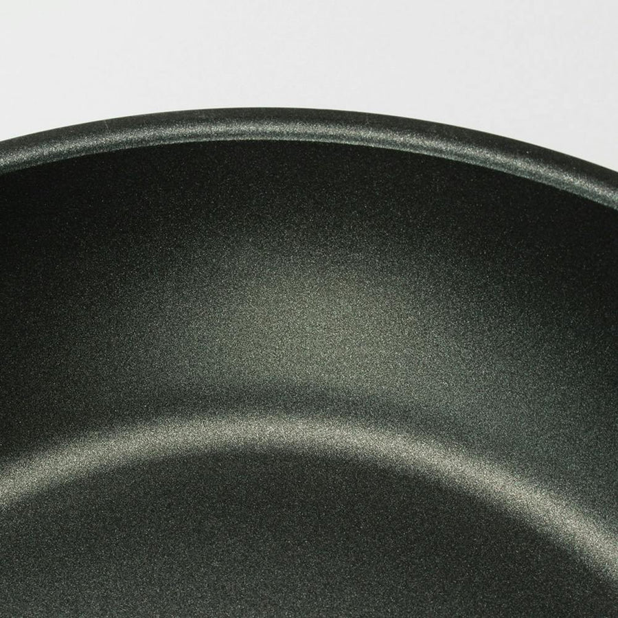 IH compatible, heat-resistant frying pan, 28cm IHNTF28BK