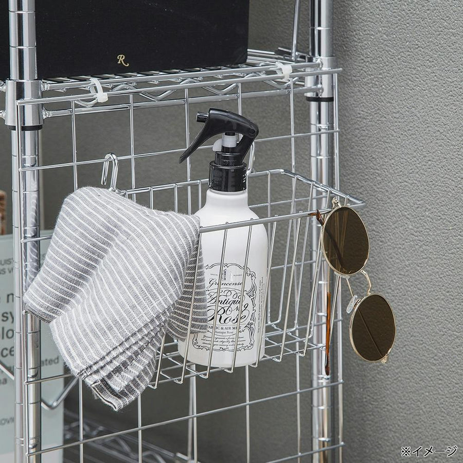 Interior shelf dedicated basket S