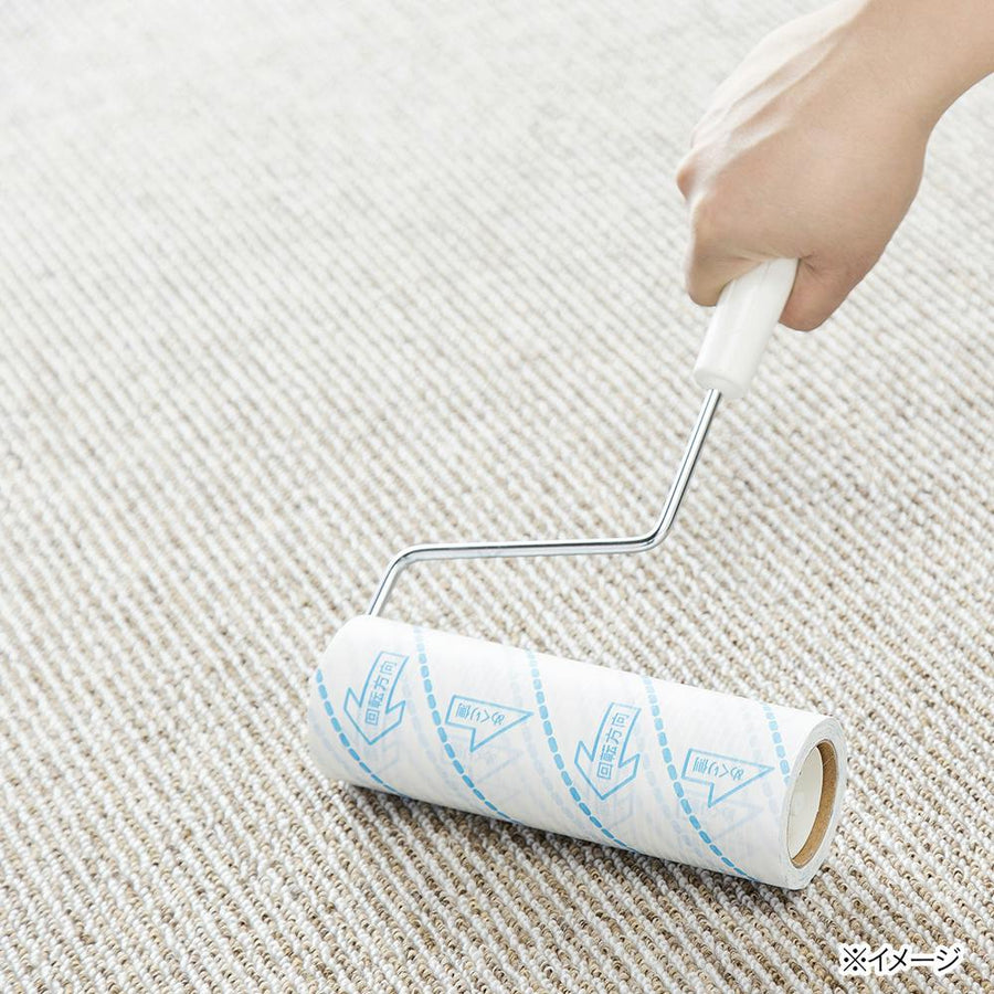 A beige carpet for spending time comfortably with pets, 4.5 tatami mats