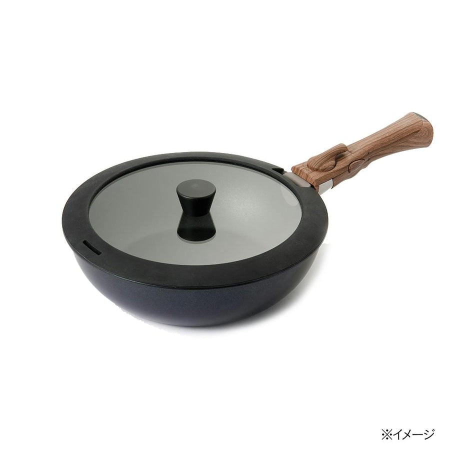 Frying pan cover for 26cm frying pan with removable handle