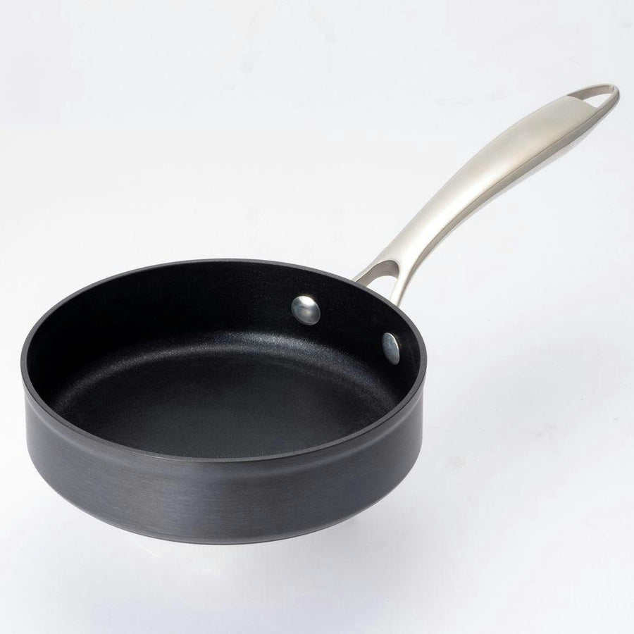 Non-stick mini frying pan 16cm