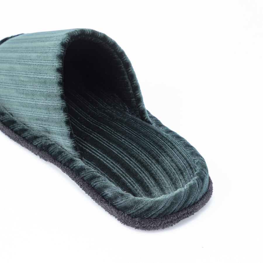 Slippers that you can clean just by walking in them Line Green M