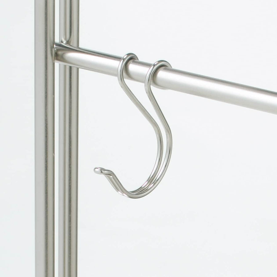 Stainless steel hook that is resistant to lateral vibration, small