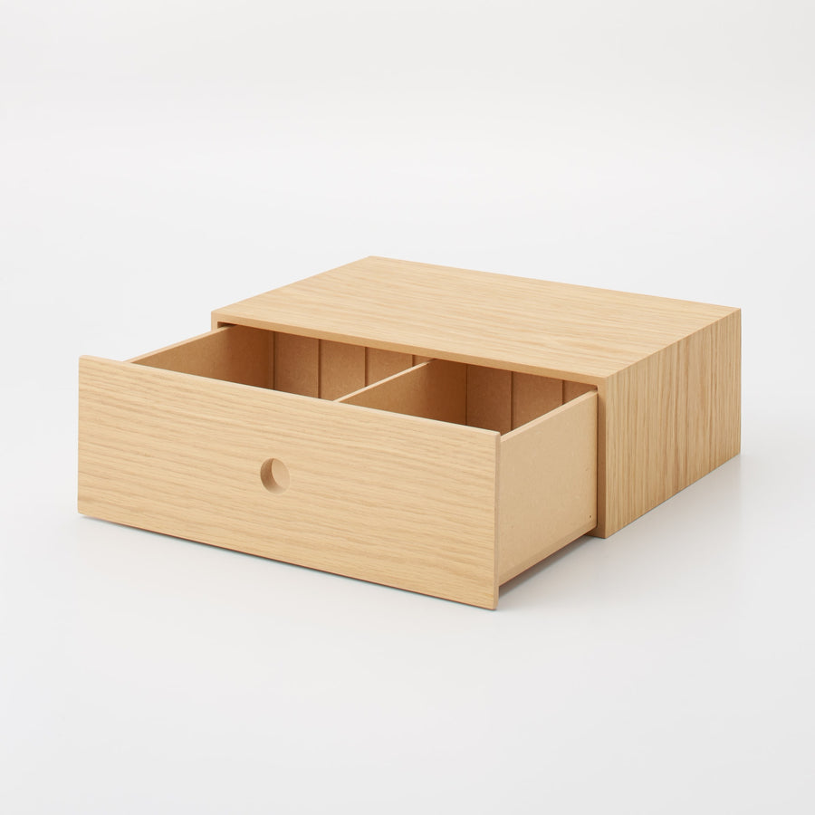 1-tier wooden accessory storage