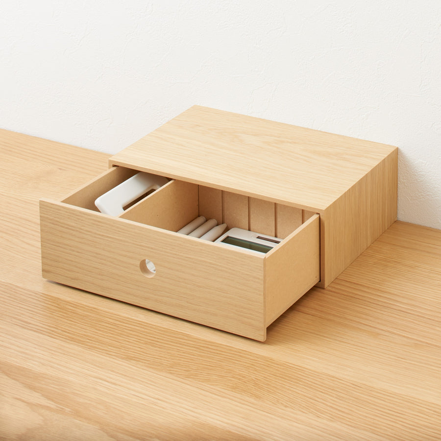 1-tier wooden accessory storage