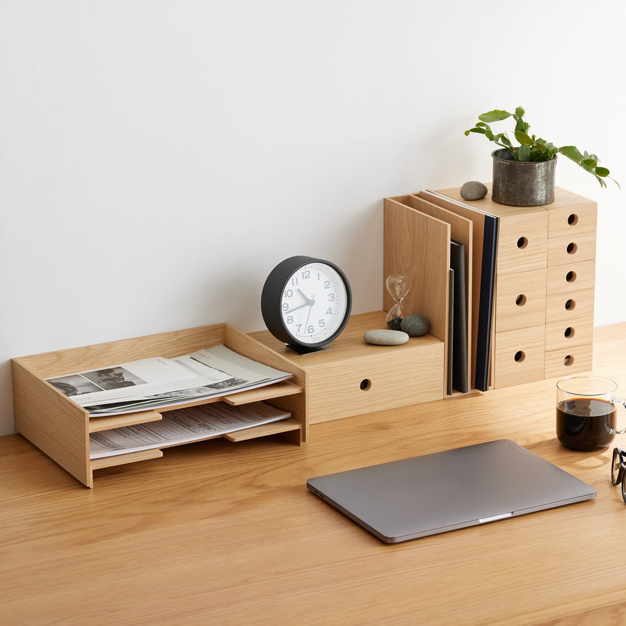 1-tier wooden accessory storage