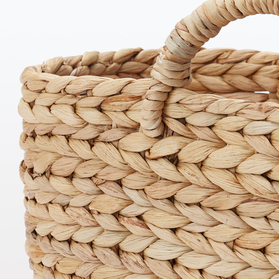 Water hyacinth small oval basket with handle