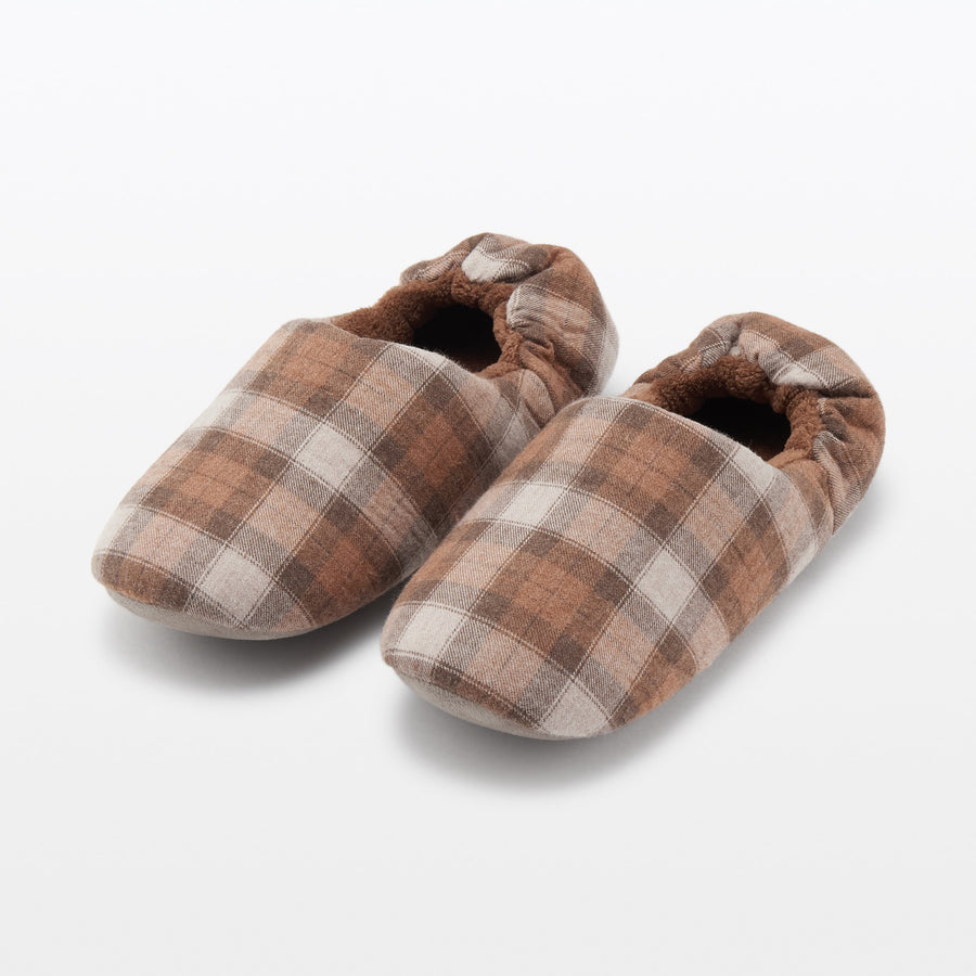 Cotton flannel room shoes