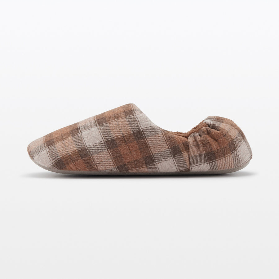 Cotton flannel room shoes