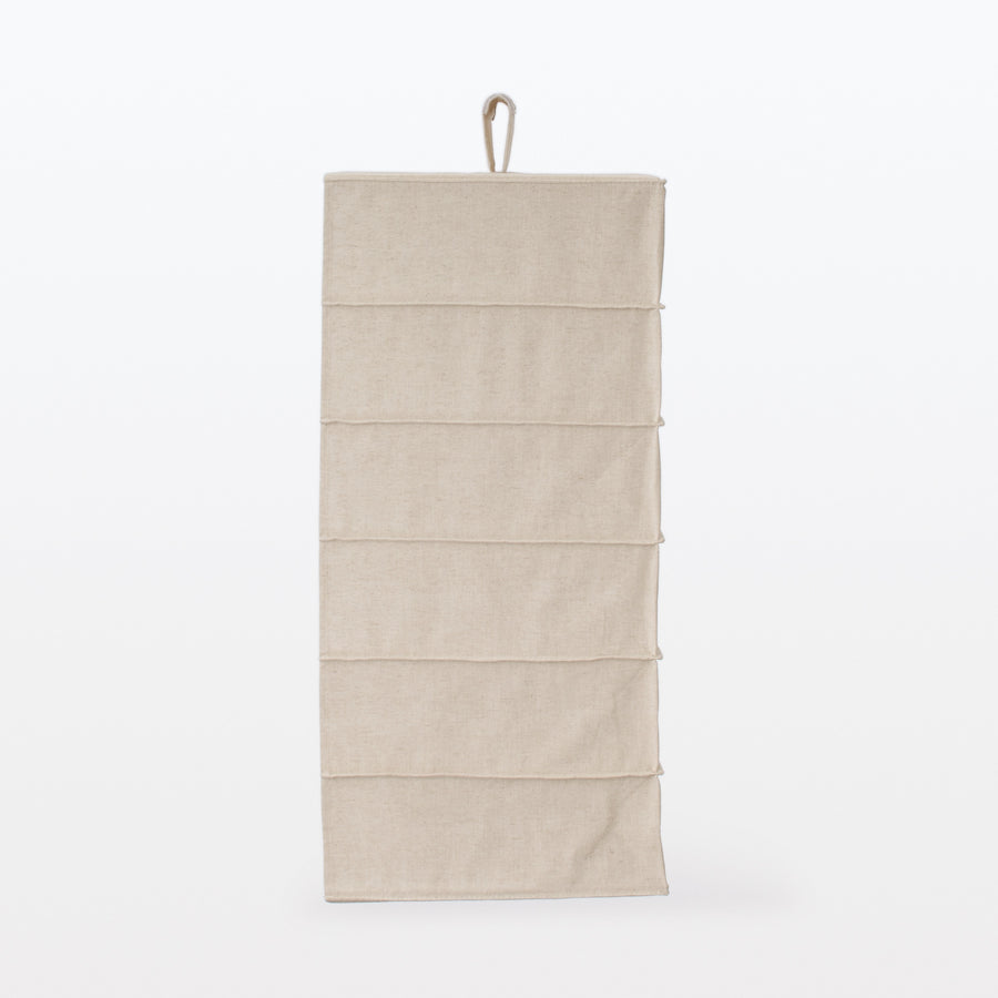 Polyester linen shirt holder