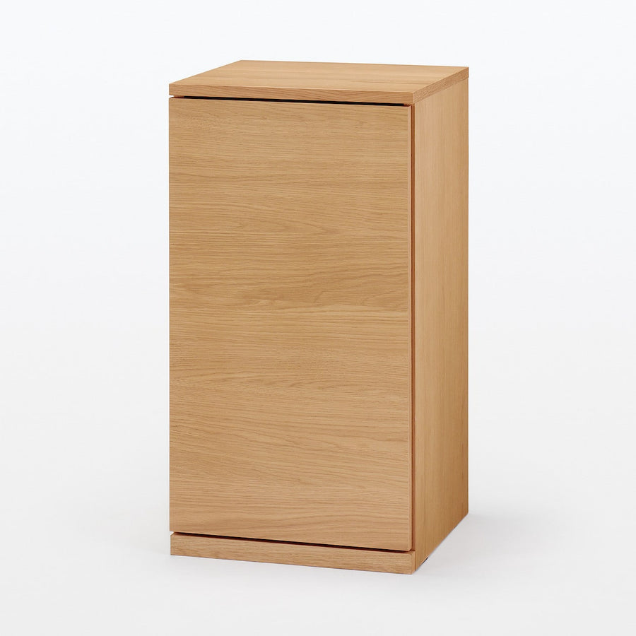 Wooden cabinet with wooden door, slim, oak veneer