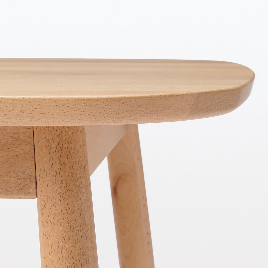 Beech wood table with round legs, width 150cm