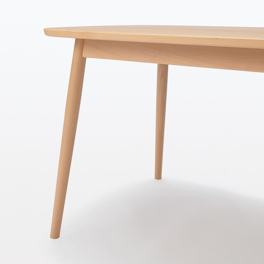 Beech wood table with round legs, width 150cm