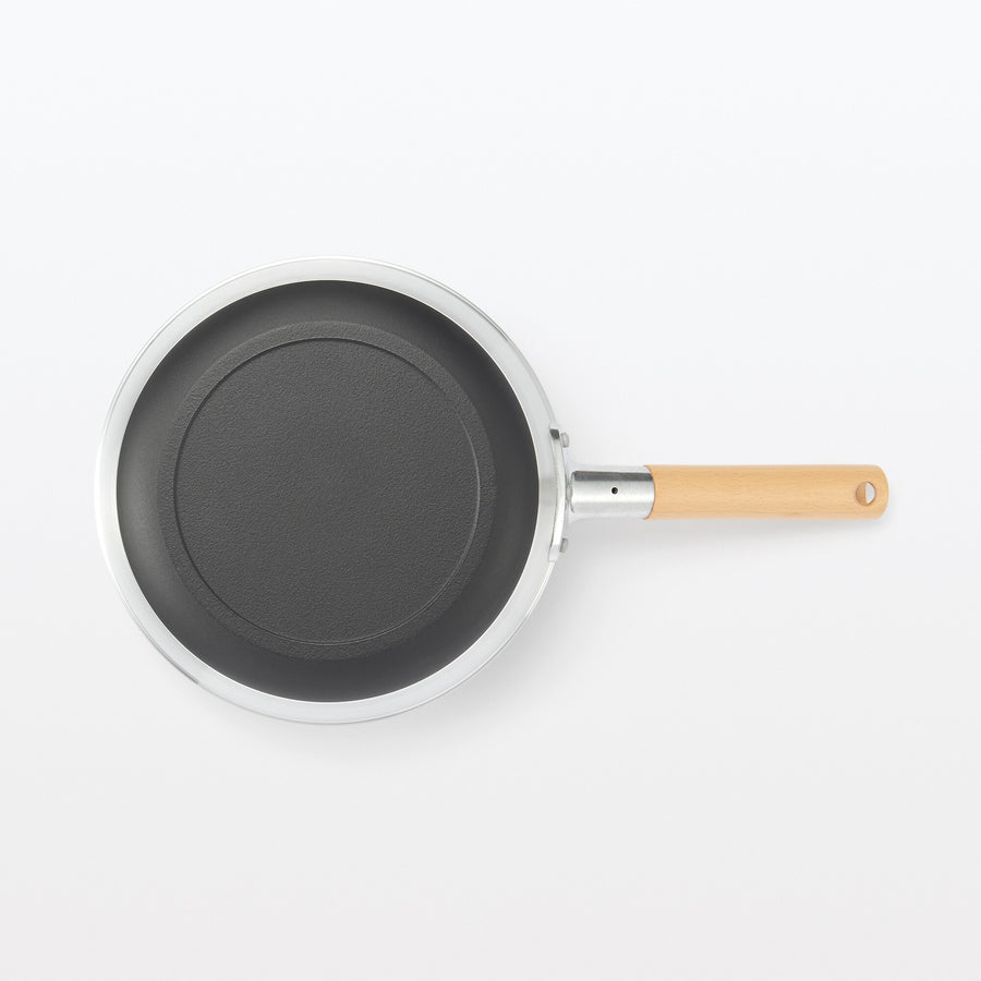 Deep non-stick frying pan that can also be used as a pot