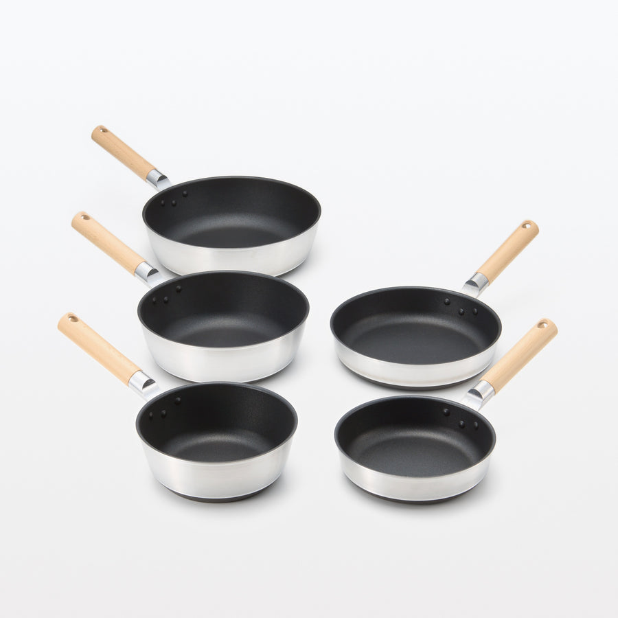 Deep non-stick frying pan that can also be used as a pot