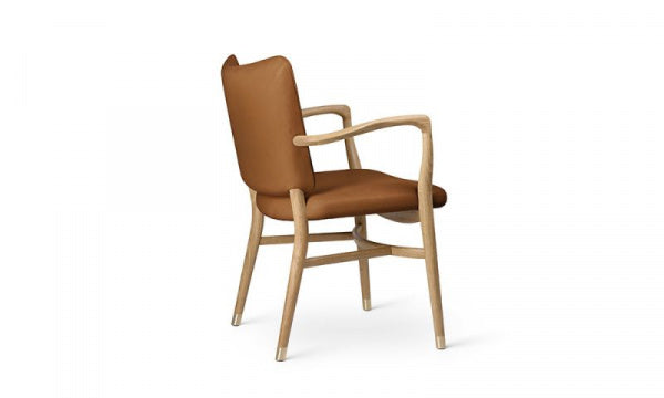 Monarch Chair VLA61 Oak Oil Finish Leather SIF95