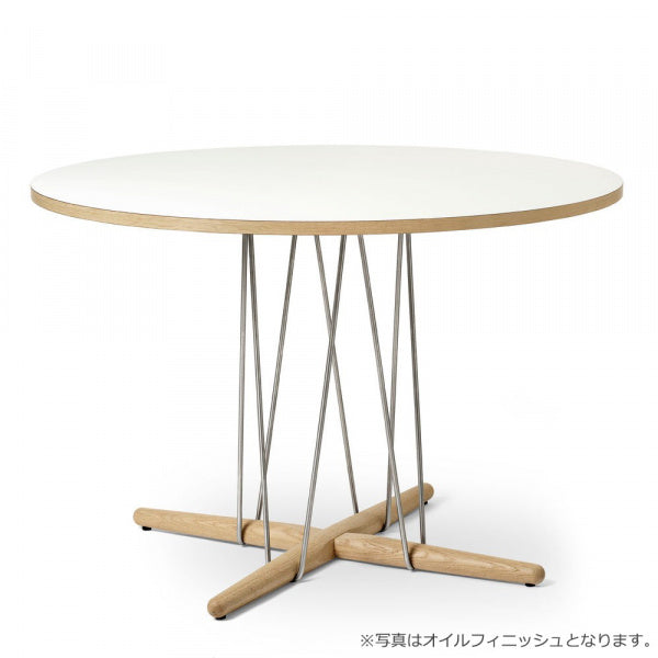 E020 Embrace Table, φ110cm, Oak, Lacquered