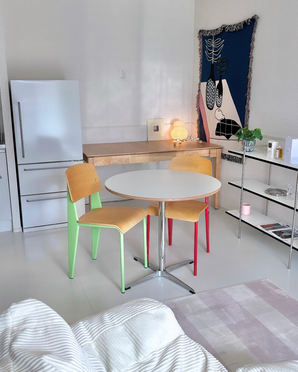 smoo カフェテーブル 円形 直径80cm シュワルツ ALN16 ALN07